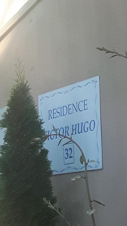 Residence V-Hugo Montfermeil Εξωτερικό φωτογραφία